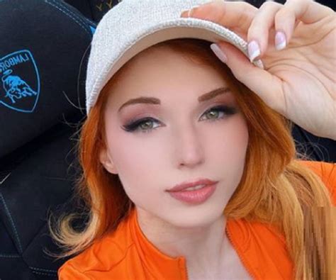 A Day in the Life of Amouranth! .